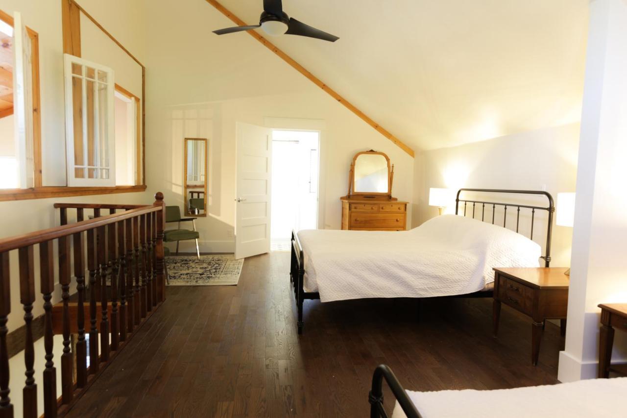 Jackson'S Falls Country Inn Milford Екстериор снимка