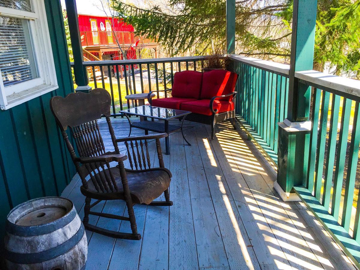 Jackson'S Falls Country Inn Milford Екстериор снимка